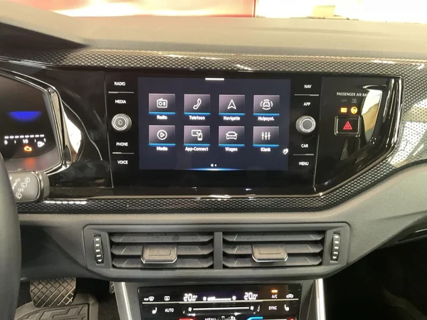 VOLKSWAGEN Taigo (2024) — foto 5 van 22