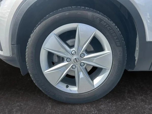 VOLVO XC40 (2024) — foto 25 van 31
