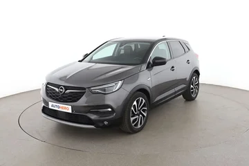 Opel Grandland 6120389e-0bef-46fa-8f65-91d1e7cacd97