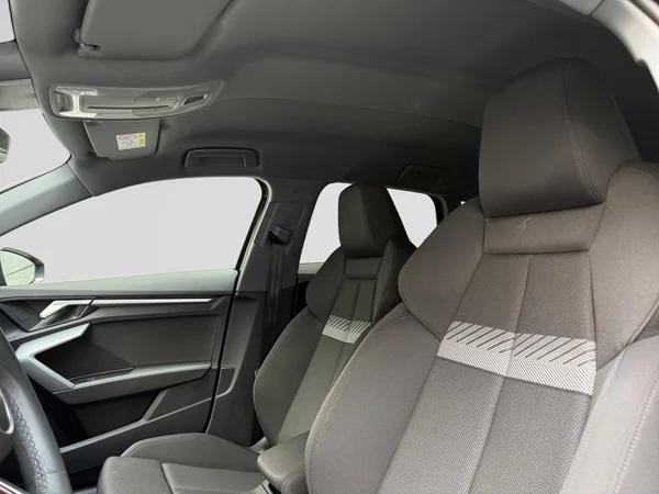 AUDI A3 Sportback (2025) — foto 10 van 15