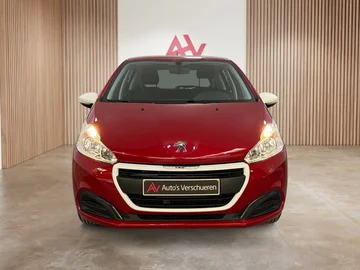 Peugeot 208 c74d77a5-ab50-4ad7-b2ec-a414ceb21acc