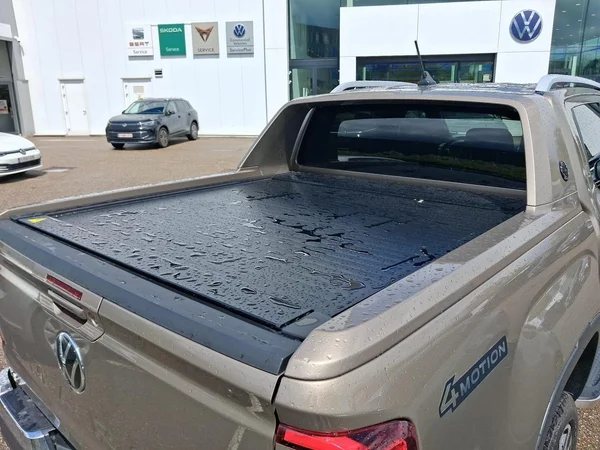 VOLKSWAGEN Amarok Double Cab Dsl (2026) — foto 13 van 21