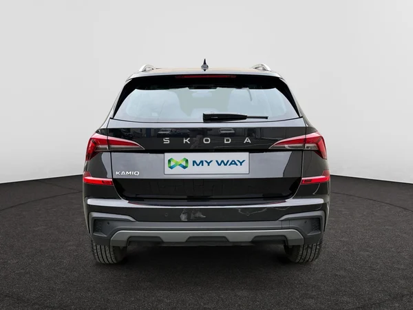 SKODA Kamiq (2025) — foto 5 van 17