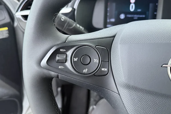 Opel Corsa (2025) — foto 6 van 19