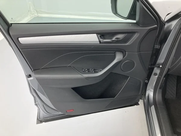 SKODA Kodiaq (2022) — foto 11 van 36