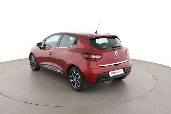 Renault Clio (2017) — foto 10 van 16