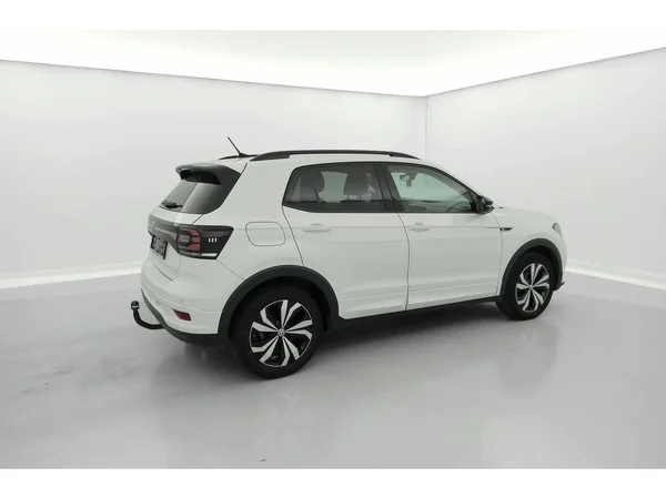 VOLKSWAGEN T-Cross (2020) — foto 26 van 35