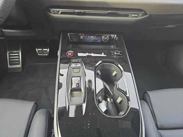 AUDI A5 Avant e-hybrid (PHEV) (2026) — foto 18 van 19