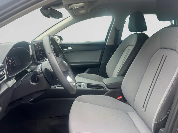 SEAT Leon ST (2025) — foto 2 van 18