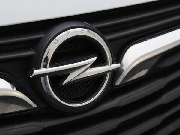 Opel Combo Life (2023) — foto 18 van 35