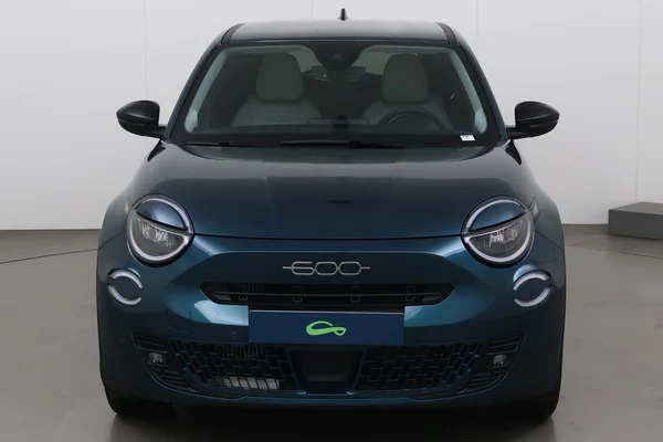 Fiat 600 (2024) — foto 12 van 22