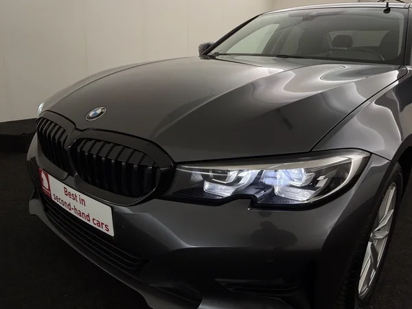 BMW 330 (2020) — foto 24 van 30