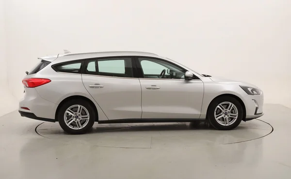 Ford Focus Sw (2021) — foto 38 van 41