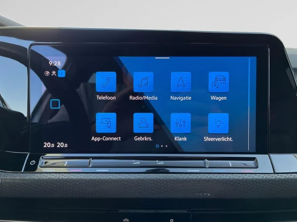 VOLKSWAGEN Golf VIII GTI (2024) — foto 19 van 20