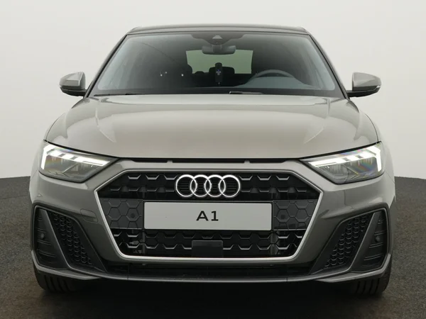 AUDI A1 Sportback (2025) — foto 17 van 21