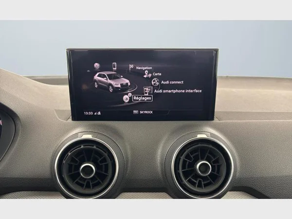 Audi Q2 (2023) — foto 2 van 11