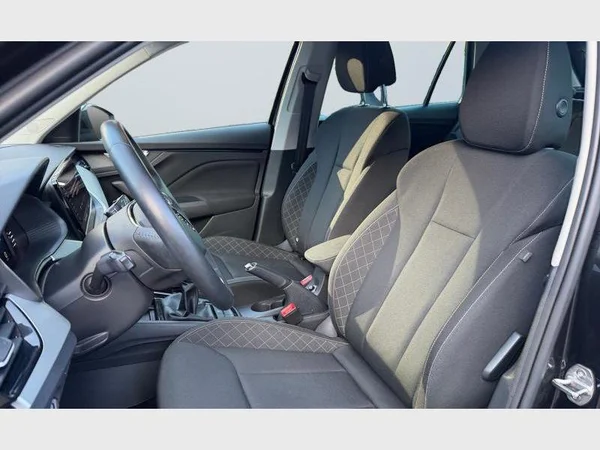 Skoda Kamiq (2023) — foto 2 van 29