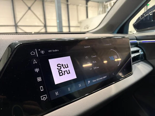 AUDI A5 SW e-hybrid (PHEV) (2026) — foto 7 van 20