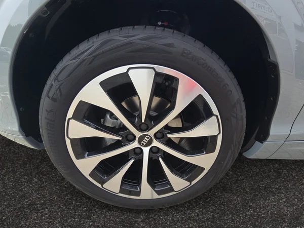 AUDI Q3 SUV (2025) — foto 10 van 24
