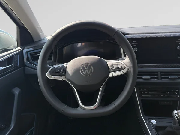 VOLKSWAGEN Taigo (2025) — foto 13 van 17