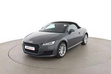 Audi TT fb0bd6ce-7997-46b1-b807-c20574fca18d