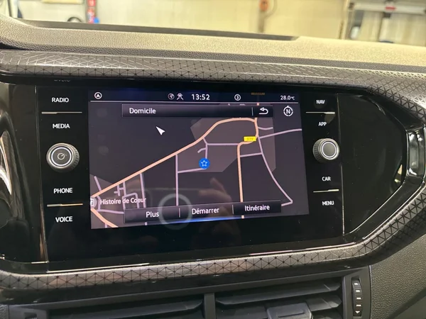 VOLKSWAGEN T-Cross (2021) — foto 6 van 24