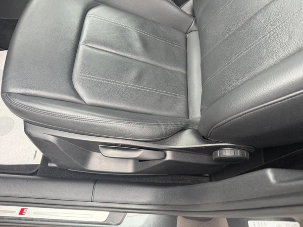 AUDI Q2 (2024) — foto 5 van 19
