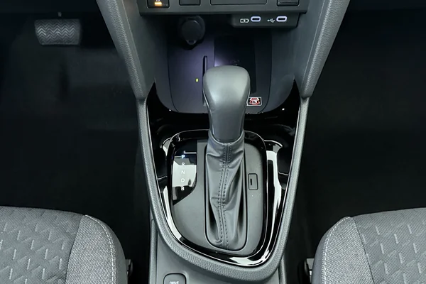 Toyota Yaris Cross Hybrid (HEV) (2026) — foto 4 van 16