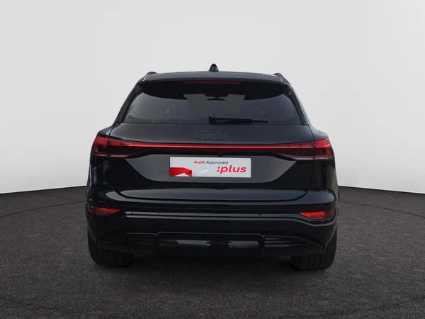 AUDI Q6 e-tron (2026) — foto 9 van 20