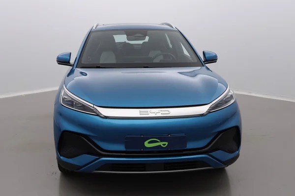 BYD Atto 3 (2023) — foto 34 van 35