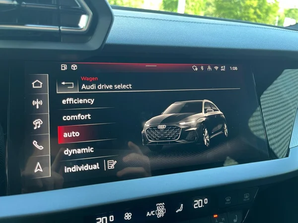 AUDI A3 Sportback PHEV (2026) — foto 13 van 22