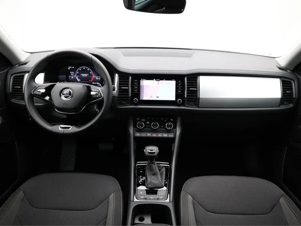 SKODA Kodiaq (2024) — foto 21 van 22