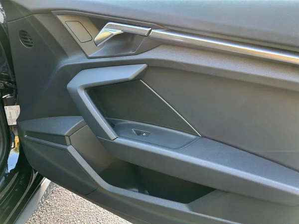 AUDI A3 Sportback (2023) — foto 21 van 25