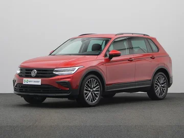 VOLKSWAGEN Tiguan (2023)