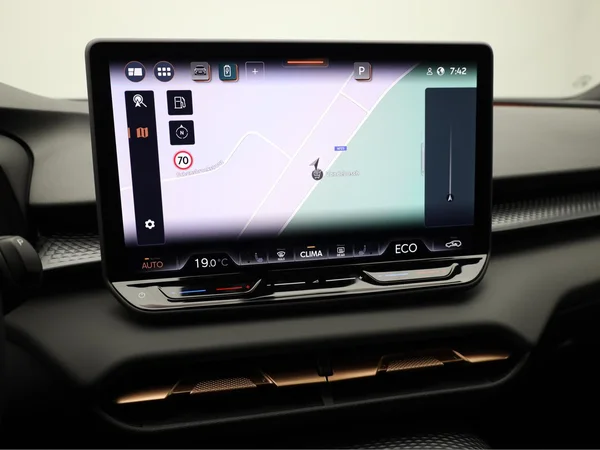 CUPRA Terramar e-Hybrid (PHEV) (2025) — foto 10 van 24