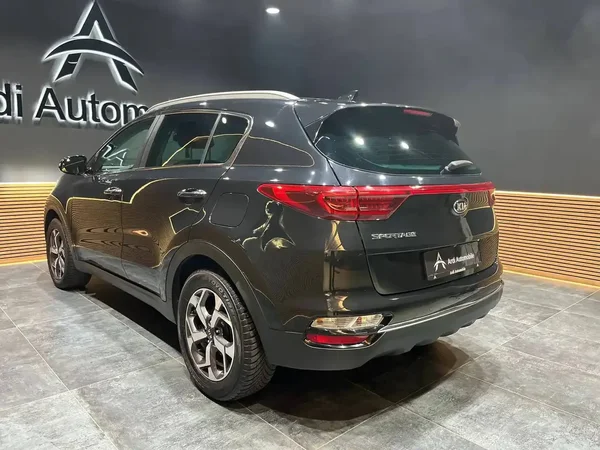 Kia Sportage (2019) — foto 15 van 18
