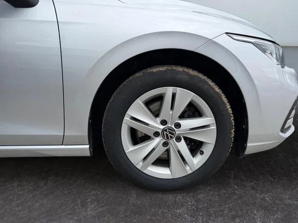VOLKSWAGEN Golf Variant VIII Dsl (2022) — foto 28 van 29