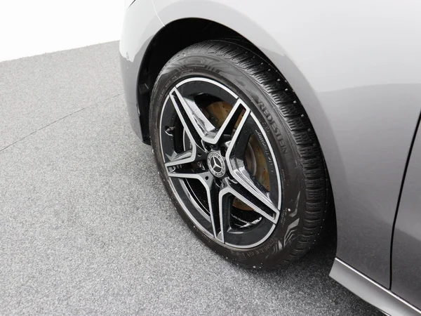 Mercedes-Benz CLA (2024) — foto 10 van 12