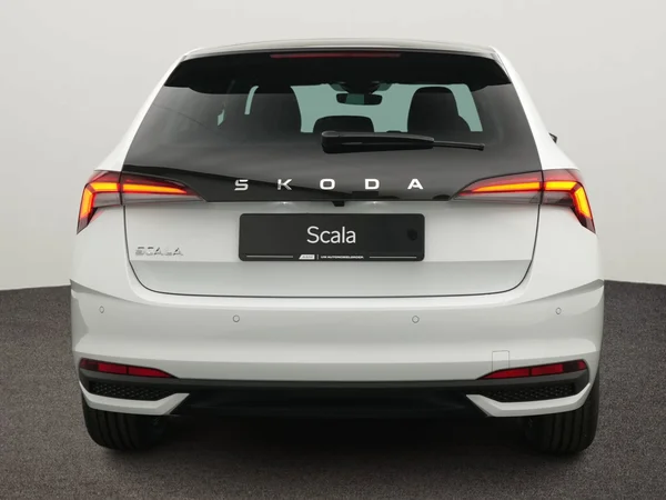 SKODA Scala (2025) — foto 6 van 10