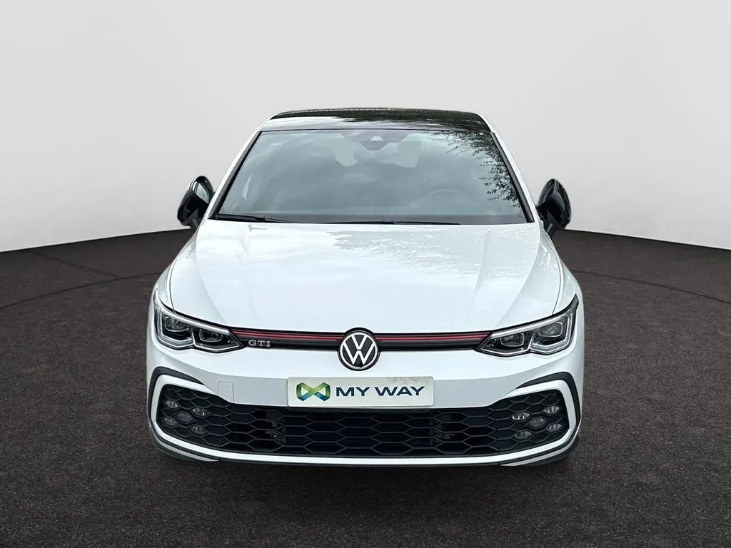 VOLKSWAGEN Golf VIII GTI 1122_40937_2020