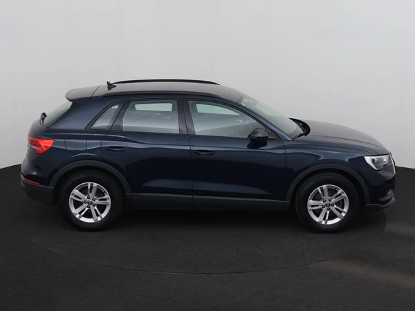 AUDI Q3 (2020) — foto 24 van 28