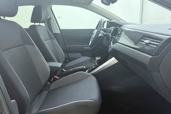 Volkswagen Taigo (2025) — foto 21 van 23