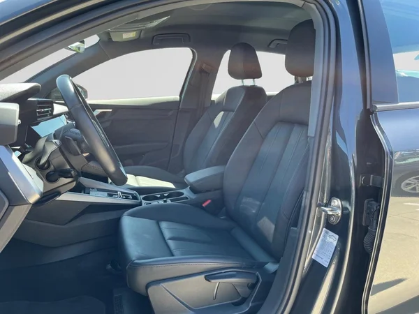 AUDI A3 Sportback (2025) — foto 17 van 21