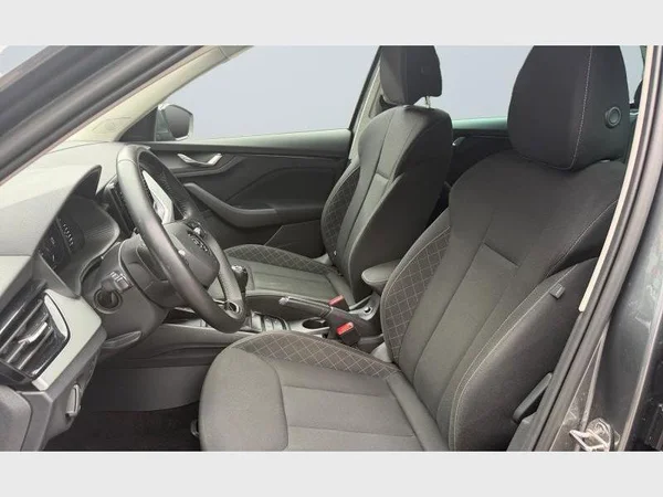 Skoda Kamiq (2024) — foto 2 van 29