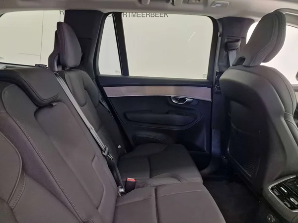 Volvo XC90 (2026) — foto 15 van 17