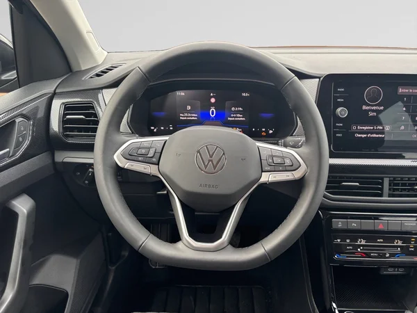 VOLKSWAGEN T-Cross (2025) — foto 2 van 20