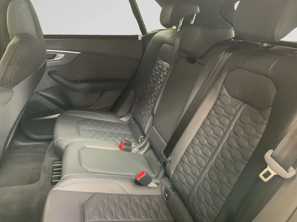 AUDI RS Q8 SUV (2025) — foto 4 van 22