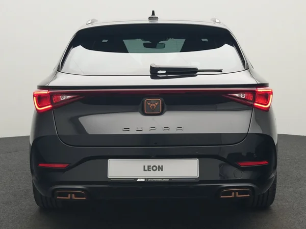CUPRA Leon ST (2025) — foto 8 van 12