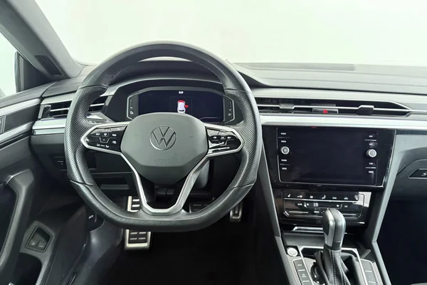 Volkswagen Arteon Shooting Brake EHybrid (2022) — foto 7 van 31