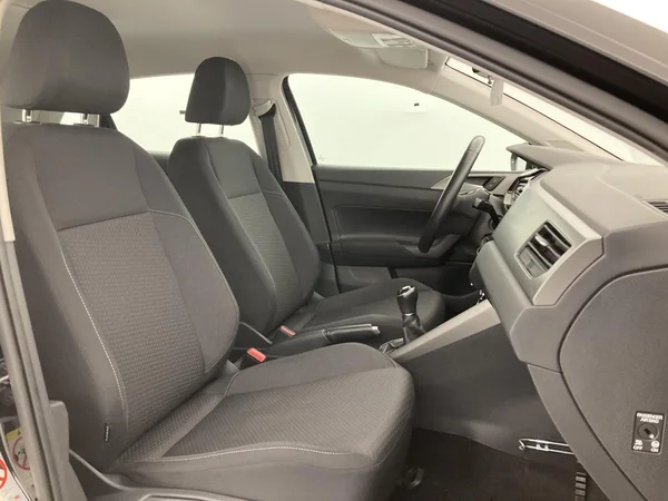 VOLKSWAGEN Polo (2019) — foto 9 van 36